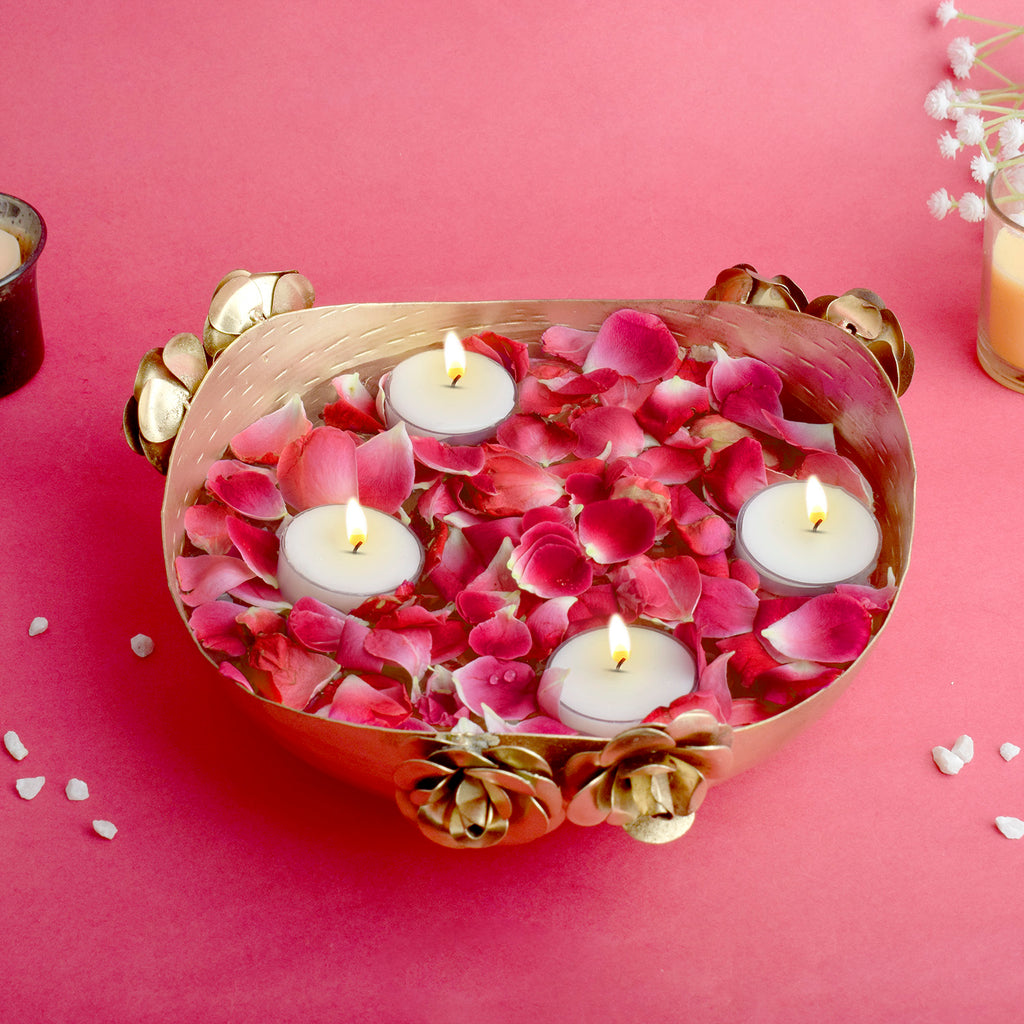 Blossom Elegant Gold Urli – Luxurious gold-finished urli with a blooming design, perfect for festive, spiritual, and decorative home accents. India’s Largest Pooja Accessories Brand – www.satvikstore.in