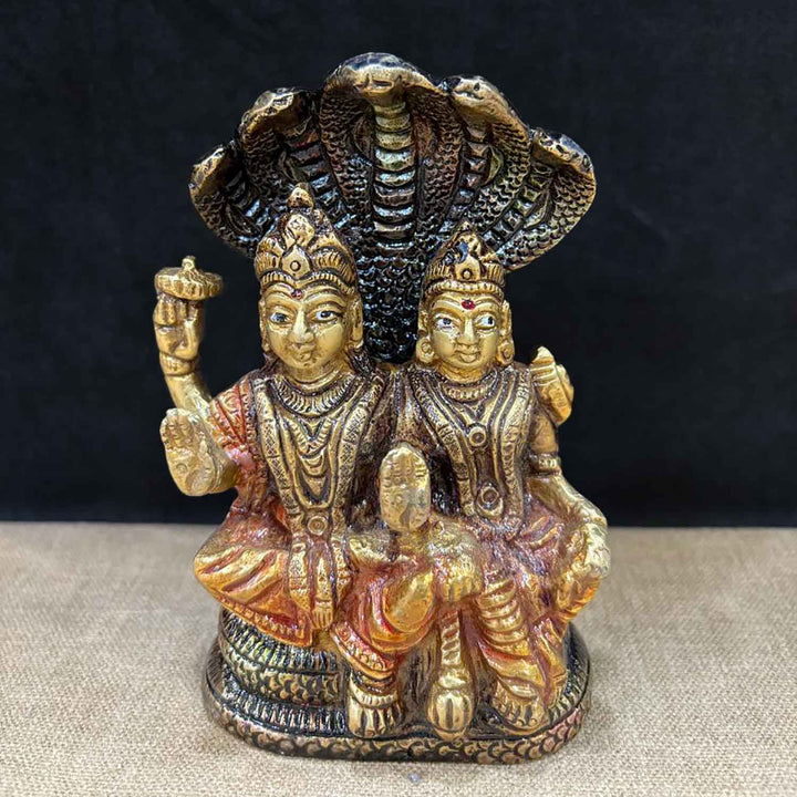 5 Inch Brass Vishnu Laxmi Idol – Exquisitely crafted divine statue symbolizing prosperity, protection, and harmony for home temple and gifting. No.1 Brass Idol Store www.satvikstore.in 