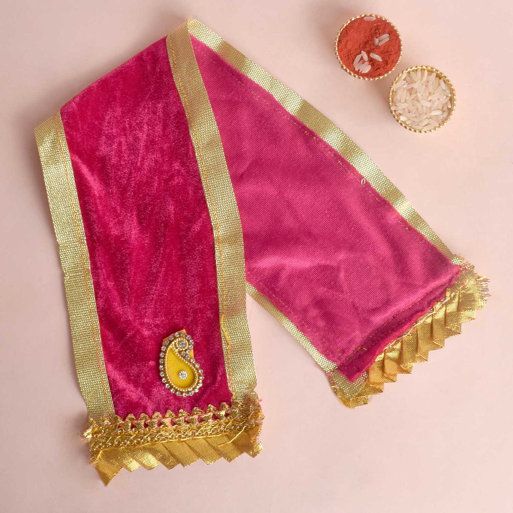 Charming pink Angvastra Patka Dupatta available in 13, 15, and 22 inches, ideal for traditional rituals, spiritual ceremonies, and festive wear. India’s Largest Pooja Accessories Brand – www.satvikstore.in