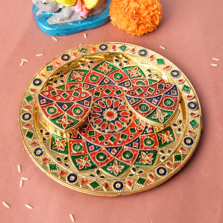 Classic Elegance Traditional Kumkum Container – Timeless ritual box with traditional design, perfect for holding kumkum, roli, or sindoor during pooja ceremonies. 
India’s Largest Pooja Accessories Brand – www.satvikstore.in 
