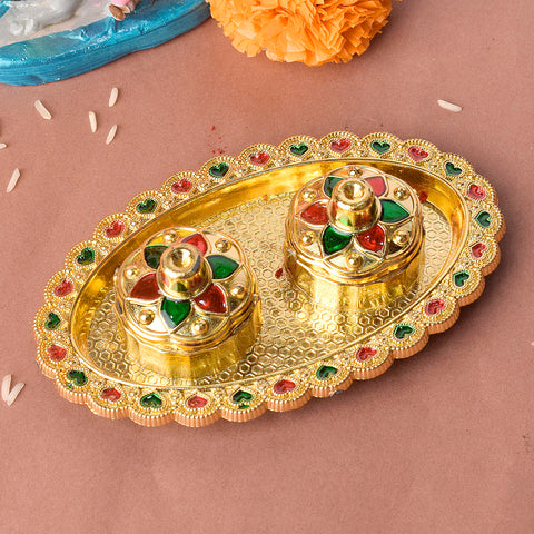 Classic Kumkum holder with precision detailing, featuring intricate traditional patterns for pooja rituals. Ideal for enhancing your spiritual decor, this finely crafted kumkum container combines elegance with functionality. India’s Largest Pooja Accessories Brand – www.satvikstore.in 