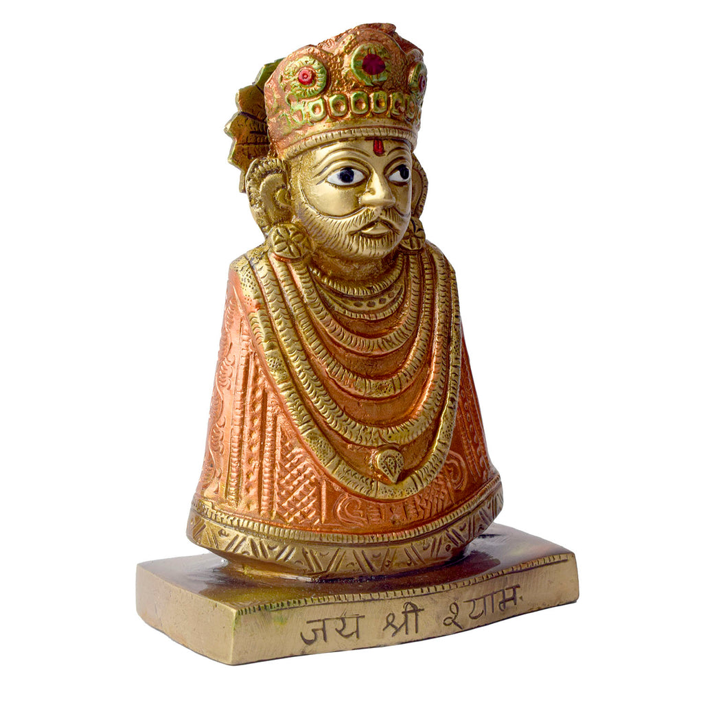  This 6.3-inch Khatu Shyam idol is a symbol of divine grace, devotion, and spiritual protection. Crafted with exquisite detail, it beautifully captures the serene expression of Lord Khatu Shyam, a revered deity known for bestowing blessings of prosperity, health, and happiness upon his devotees. 