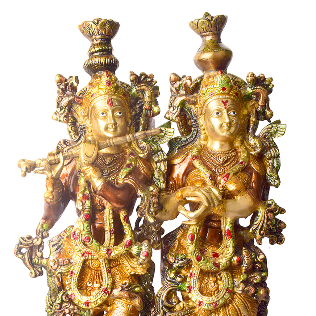  This Stunning Radha Krishna Brass Idol beautifully captures the divine love and grace of Radha and Krishna. Crafted from high-quality brass with intricate detailing, it exudes elegance and spiritual charm. 