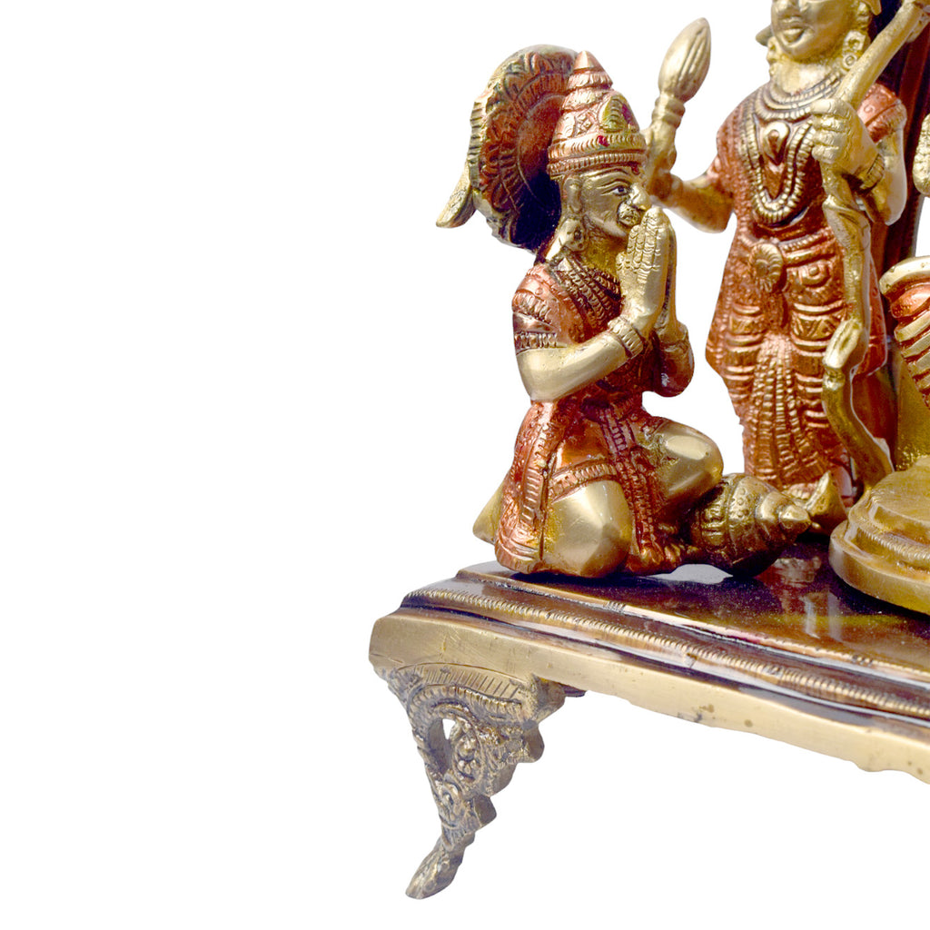 Large Brass Idol of 13.5 Inch Brass Ram Panchyat Idol. Enhance your spiritual space with this beautifully crafted 13.5-inch Brass Ram Panchayat Idol. Featuring the revered figures of Lord Ram, Sita, Lakshman, and Hanuman, this idol beautifully represents the harmony, strength, and devotion of the Ramayan. 