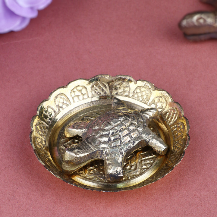 Feng Shui Turtle with Water Plate/Tray – A symbol of prosperity, protection, and luck, perfect for creating positive energy in any space. India’s Largest Pooja Accessories Brand – www.satvikstore.in