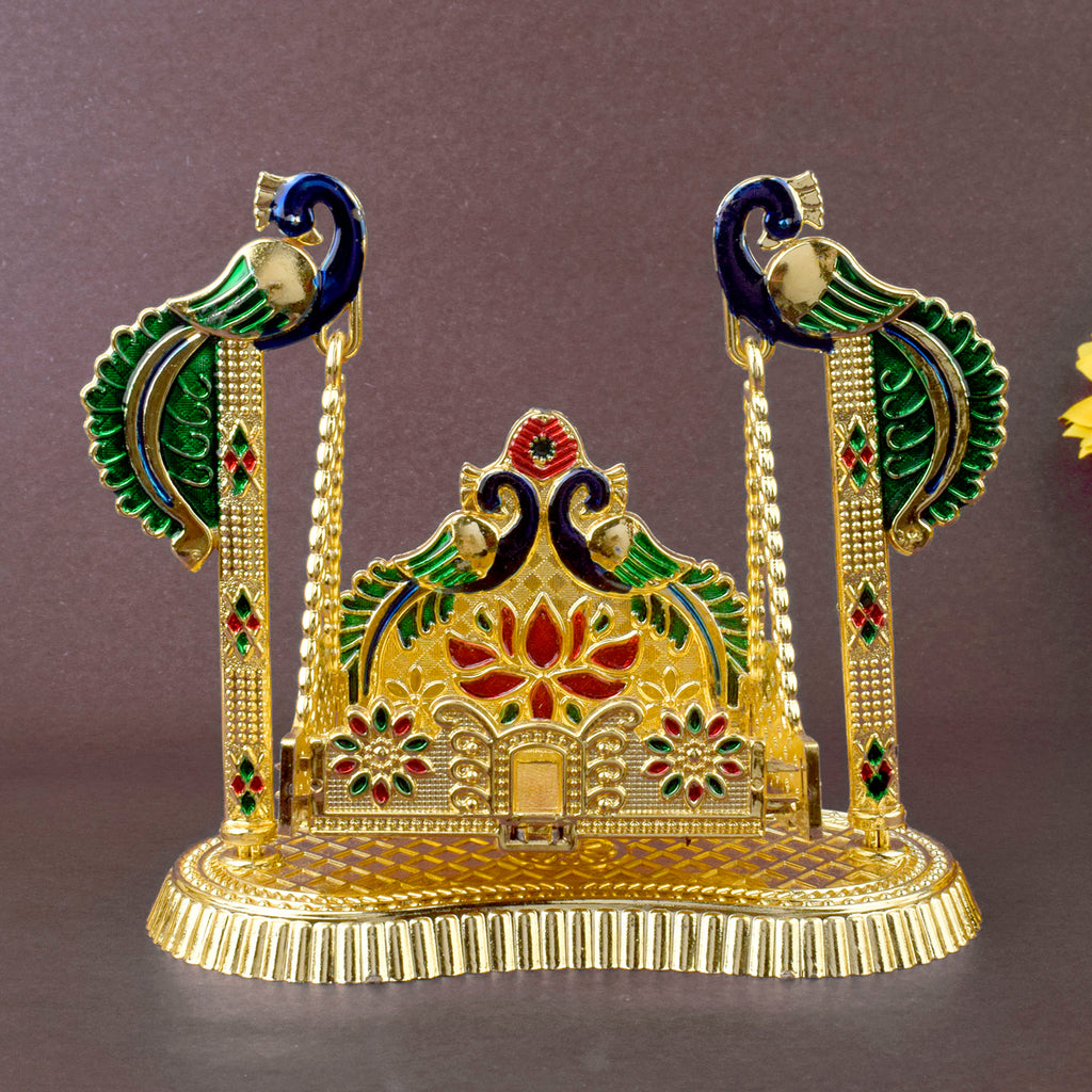 Peacock-themed graceful Laddu Gopal Jhula with intricate design, ideal for Bal Gopal idol placement during pooja or Janmashtami festivities. India’s Largest Pooja Accessories Brand – www.satvikstore.in








