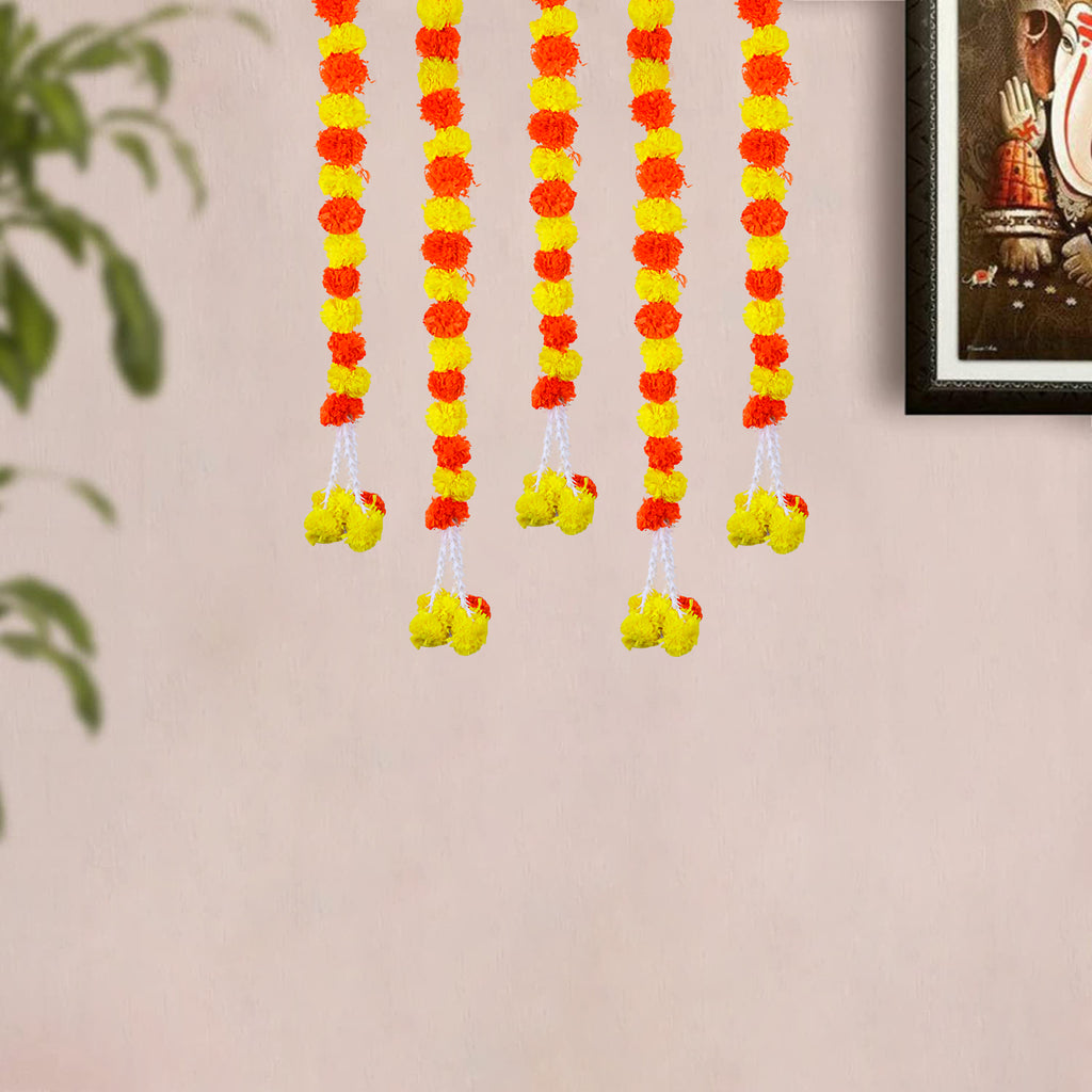 Beautiful Red and Yellow Backdrop Latkan – A vibrant and festive backdrop with a stunning red and yellow color combination, ideal for celebrations and events. India’s Largest Pooja Accessories Brand – www.satvikstore.in