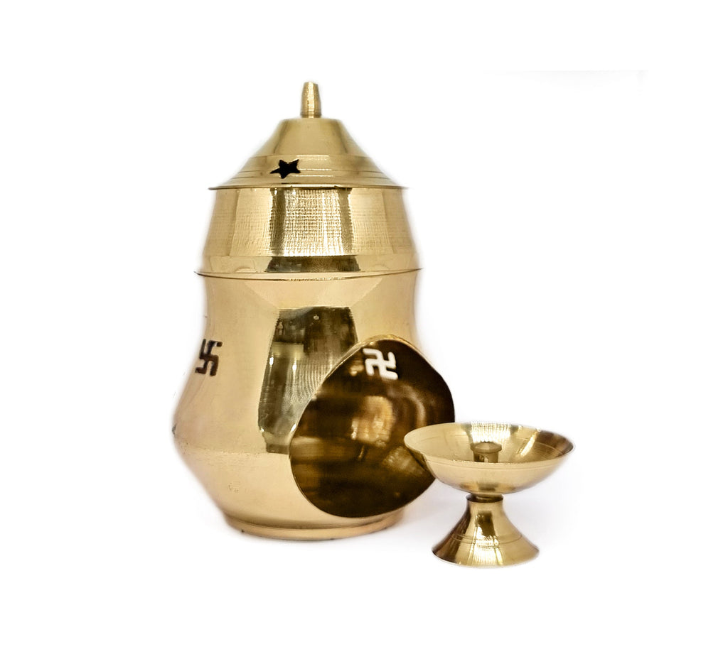 Brass Essential Oil Burner – Elegant diffuser for aromatherapy and spiritual ambience. India’s Largest Pooja Accessories Brand – www.satvikstore.in